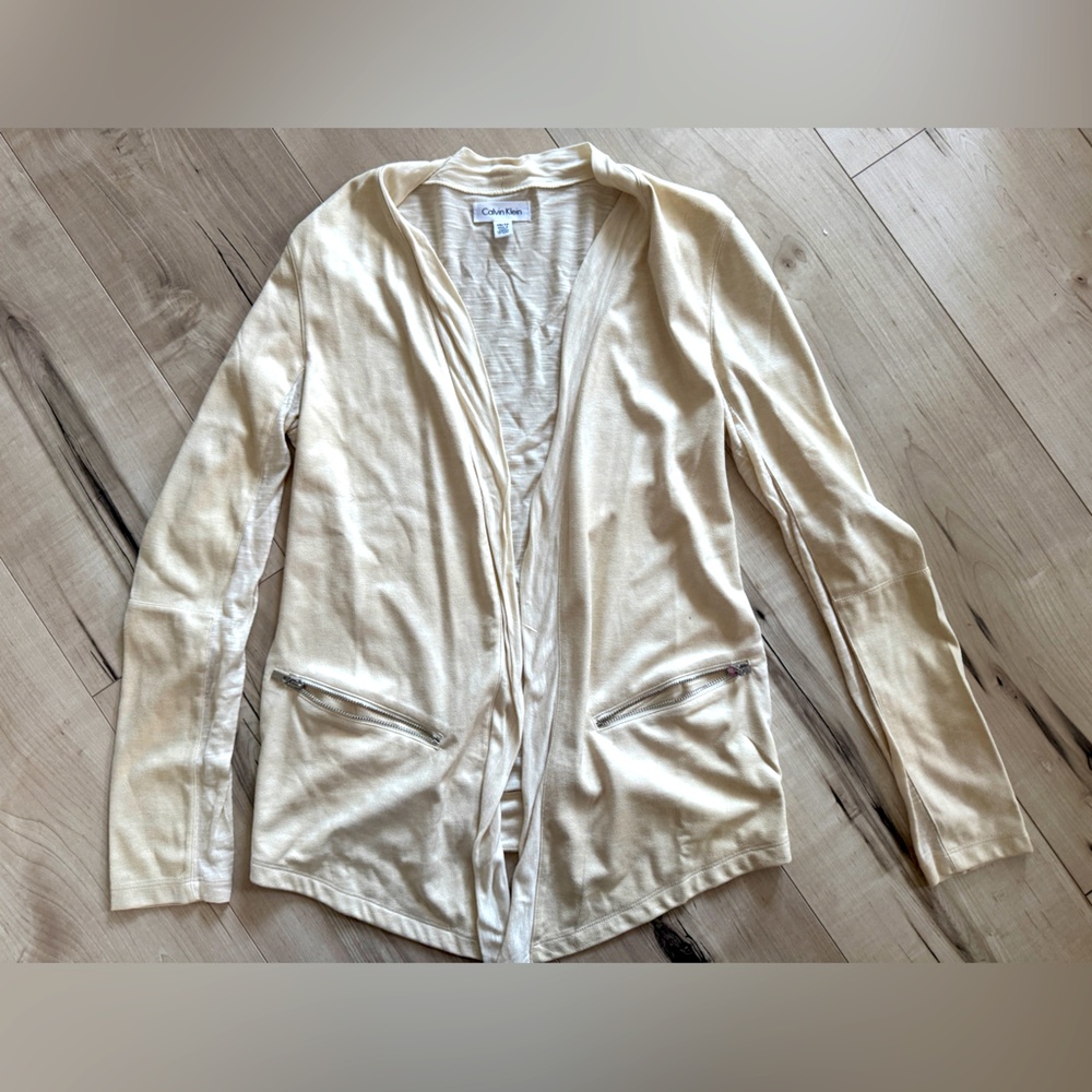 Calvin Klein Cream Women's Sweater so soft !!!!